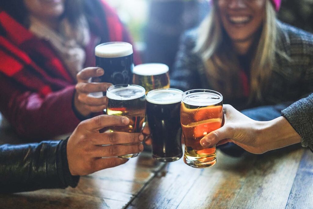 group binge drinks in college